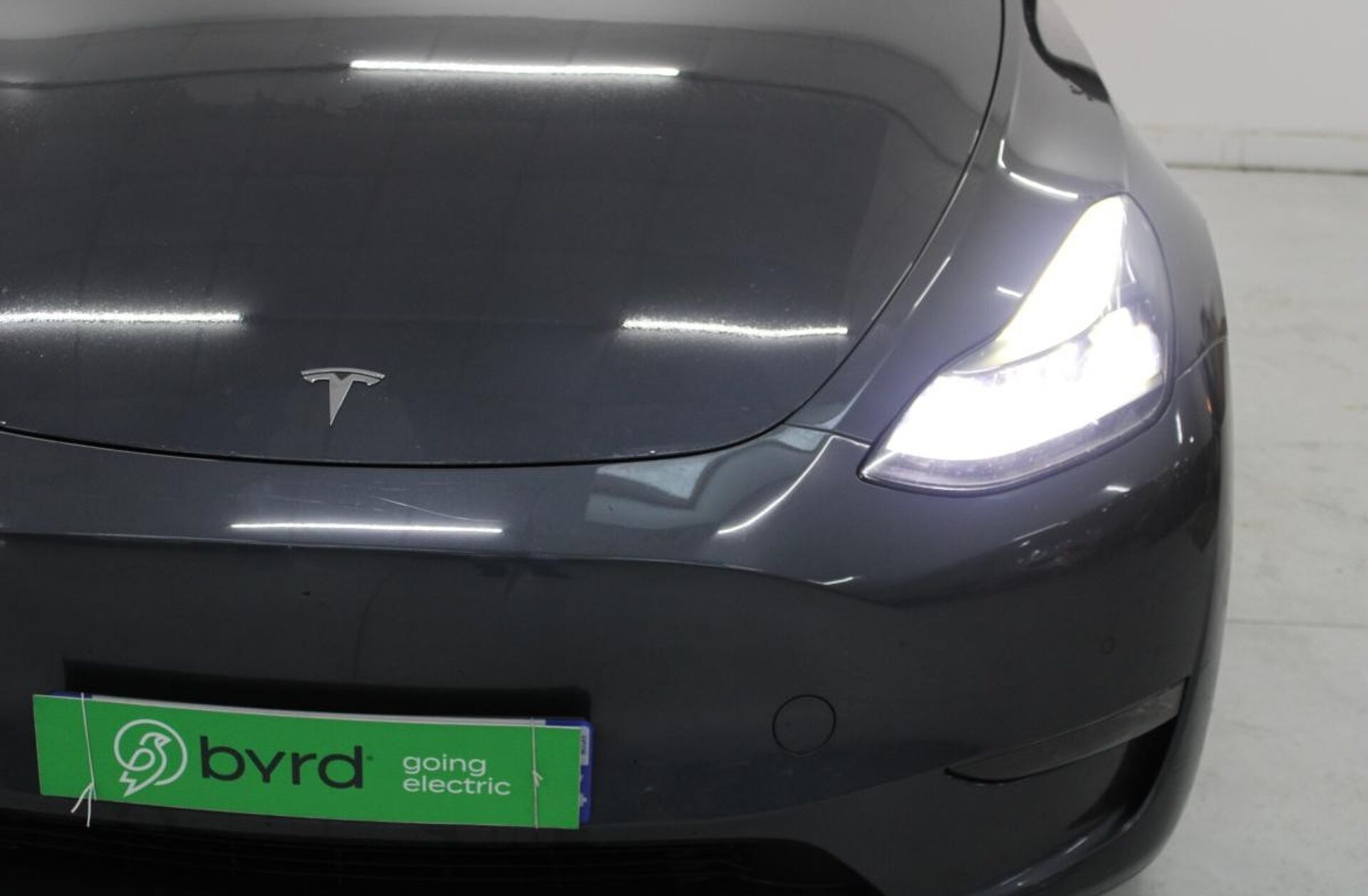 TESLA Model Y Long Range Tração Integral