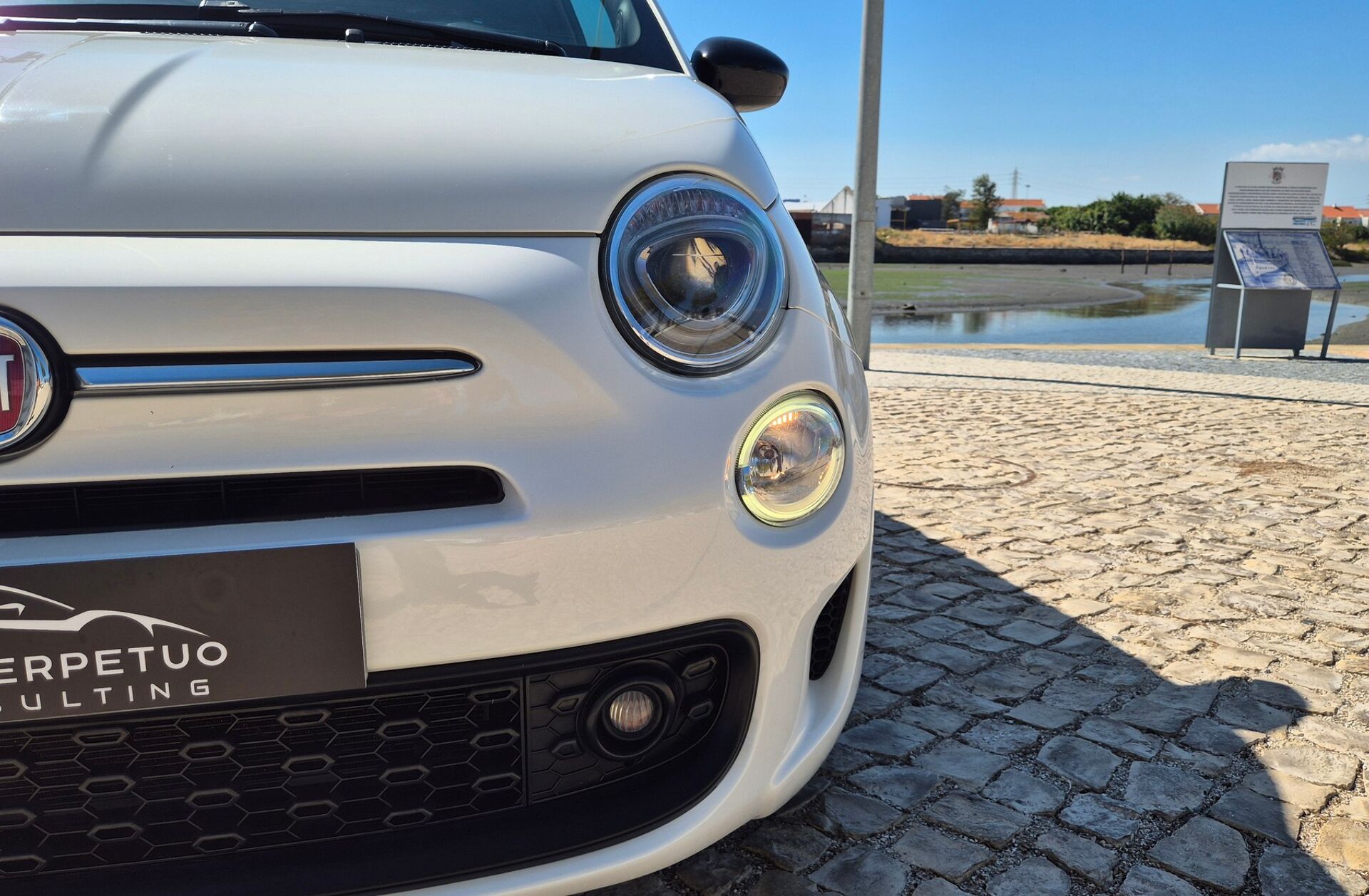 FIAT 500 1.0 Hybrid Connect