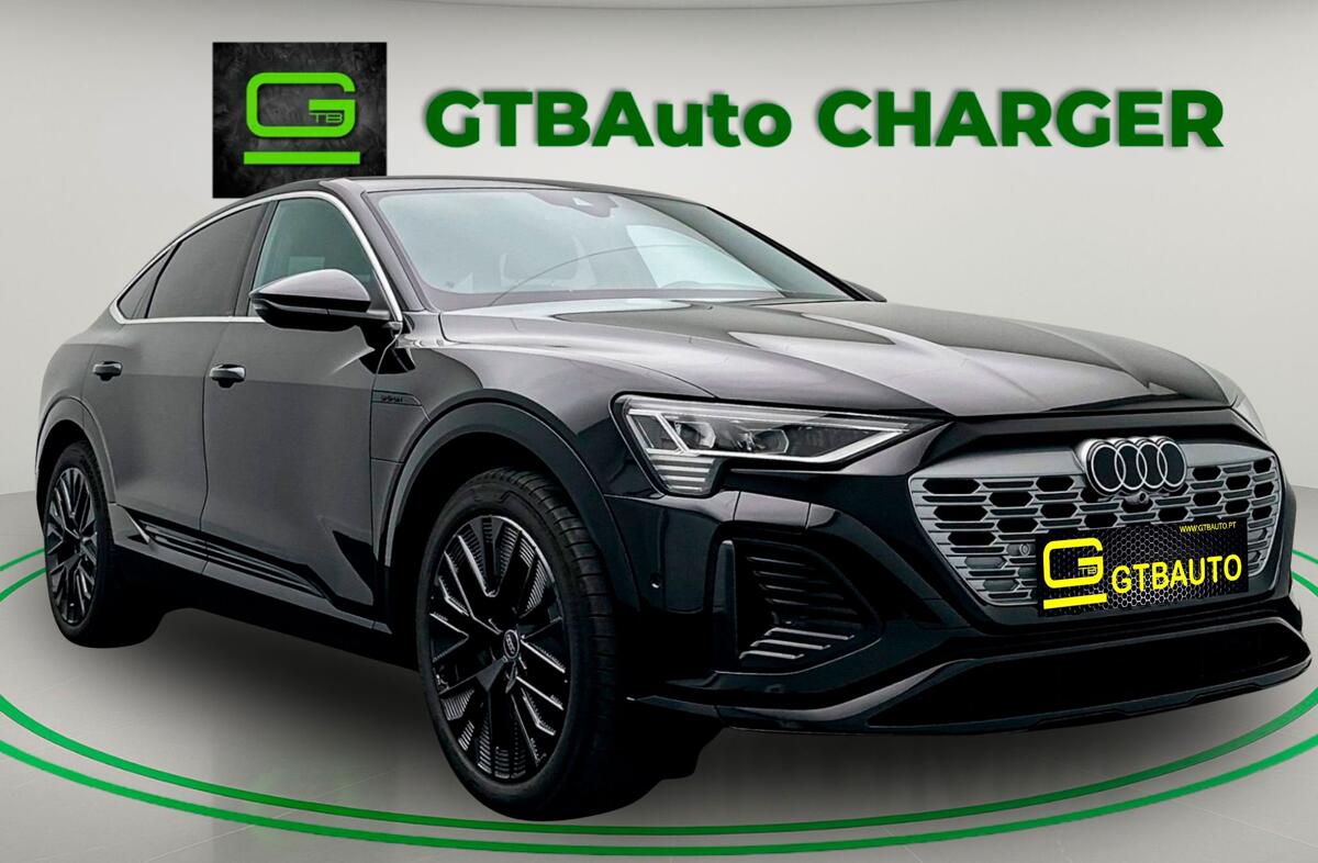 AUDI Q8 50 quattro Advanced