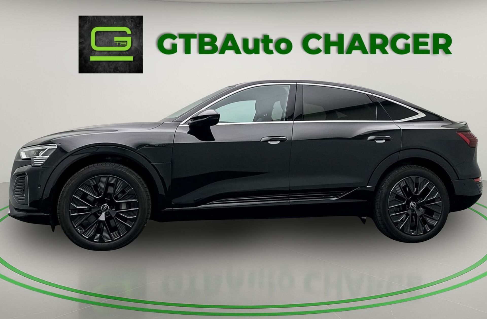 AUDI Q8 50 quattro Advanced