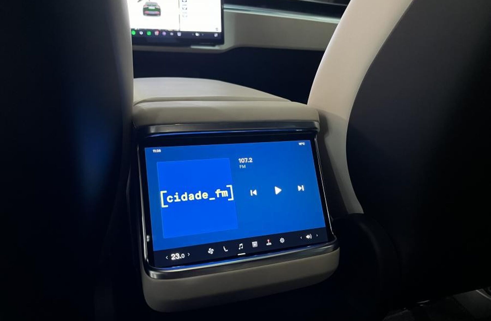 TESLA Model X Plaid AWD