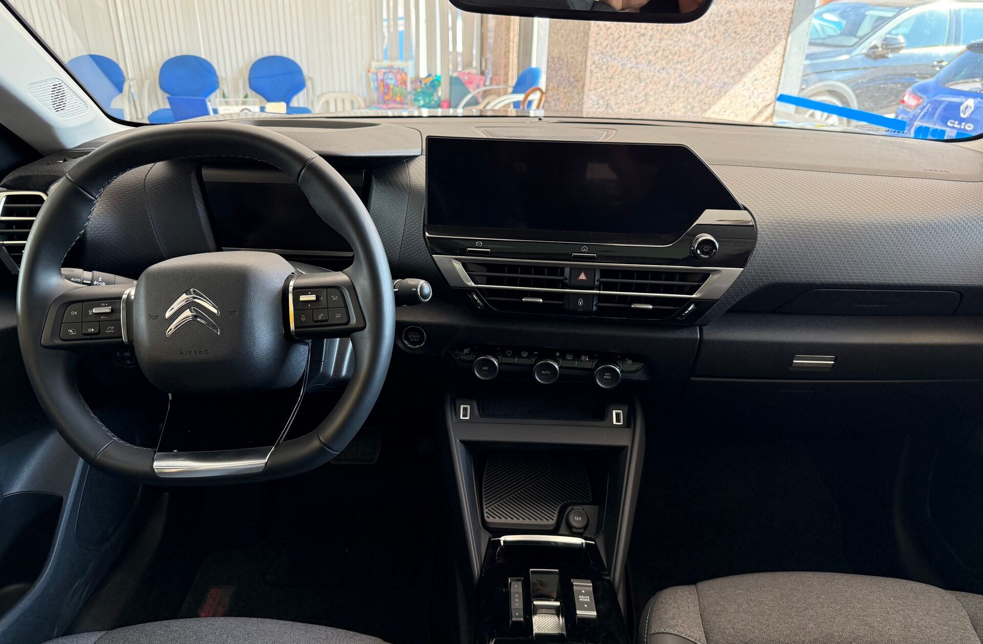 CITROEN C4 1.5 BlueHDi Shine EAT8