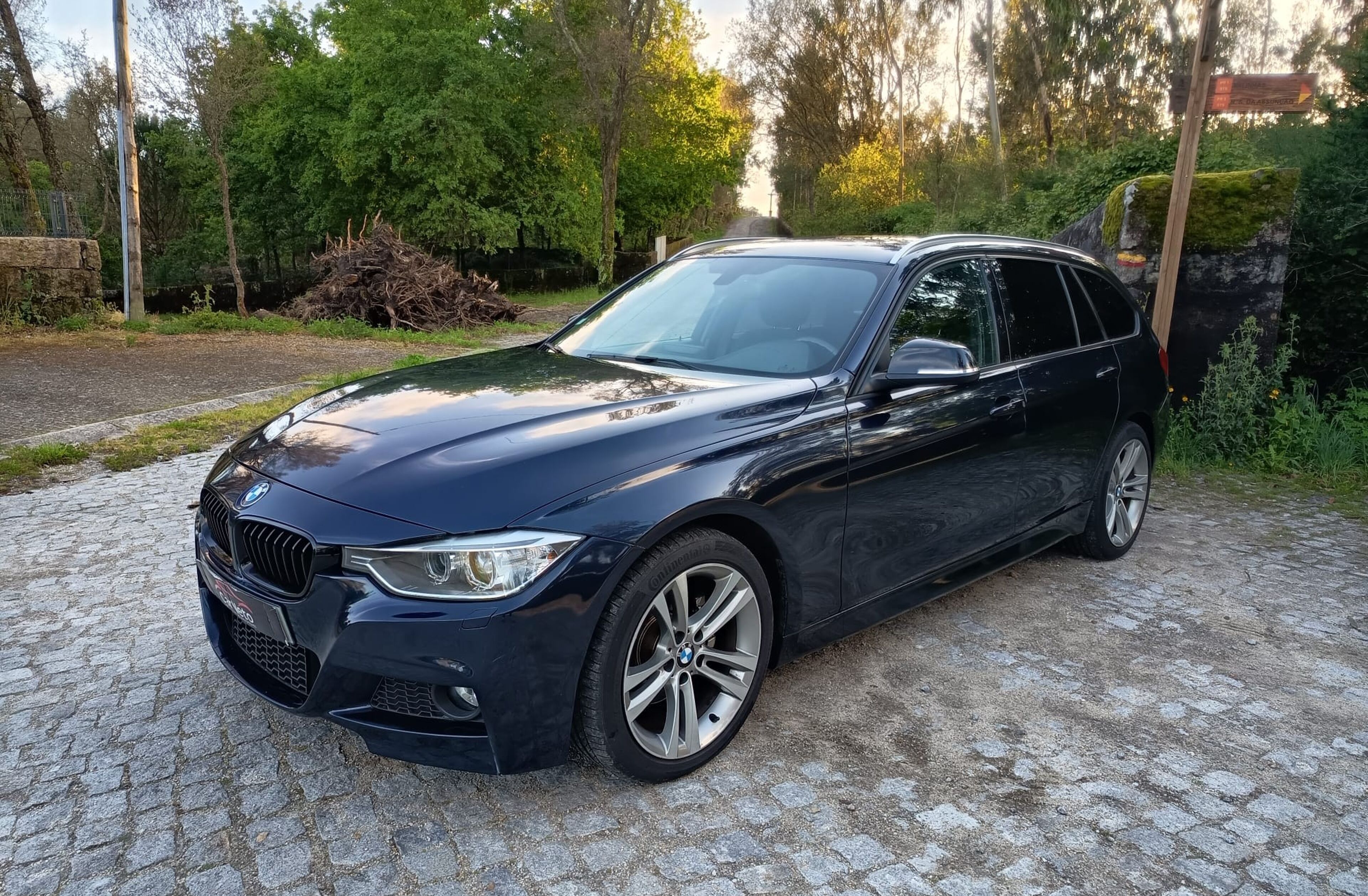 BMW Serie-3 320 TOURING LOOK PACK M