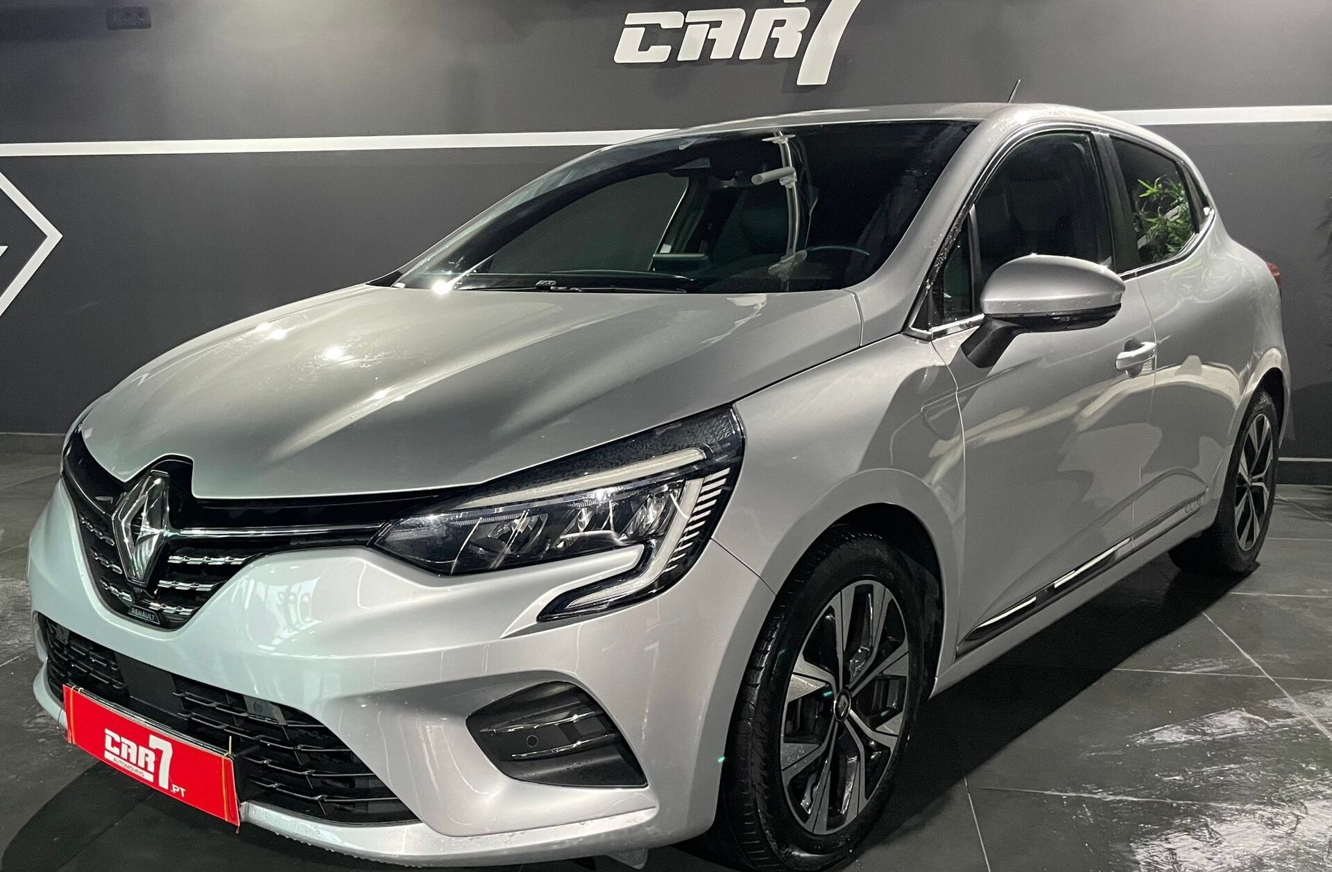 RENAULT Clio 1.0 TCe Exclusive