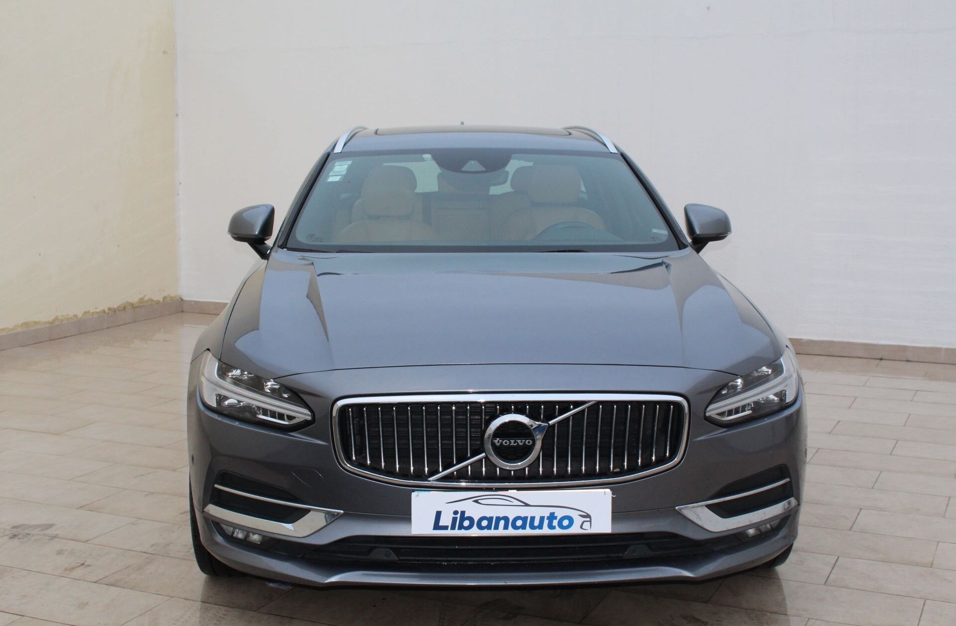 VOLVO V90 2.0 D4 Momentum Geartronic