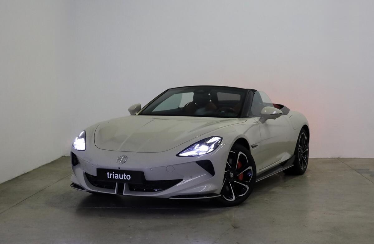 MG Cyberster 77 kWh GT