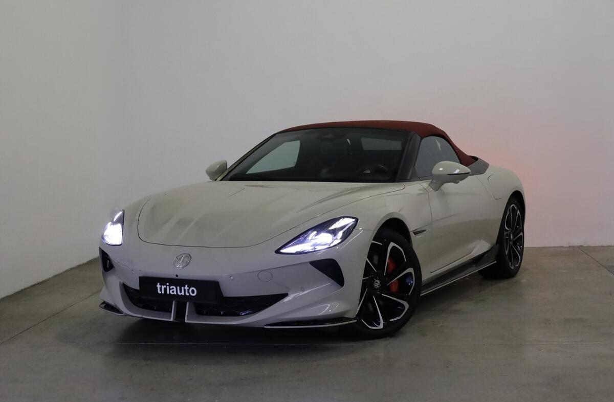 MG Cyberster 77 kWh GT