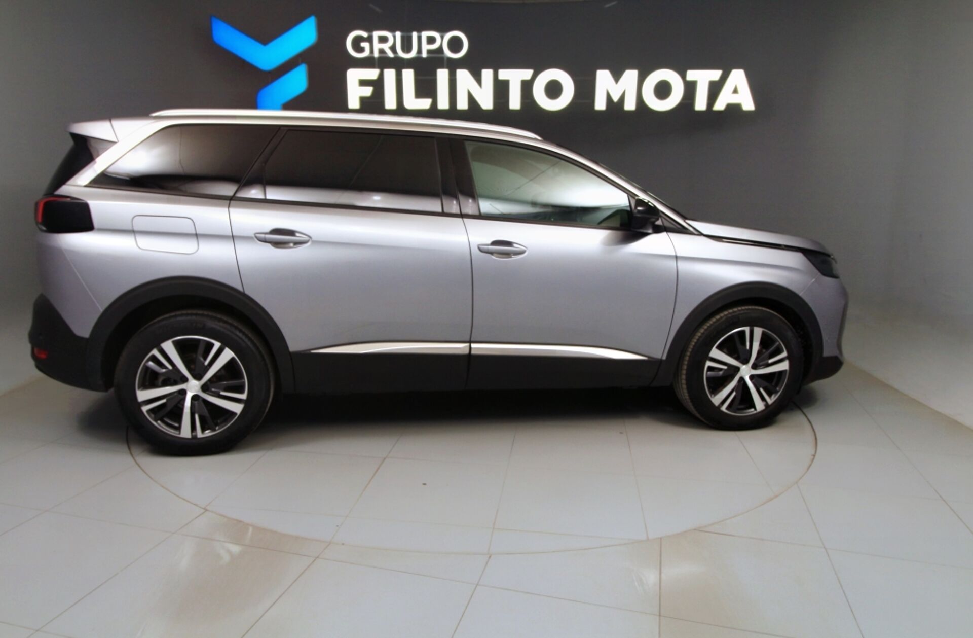 PEUGEOT 5008 1.2 PureTech Allure Pack