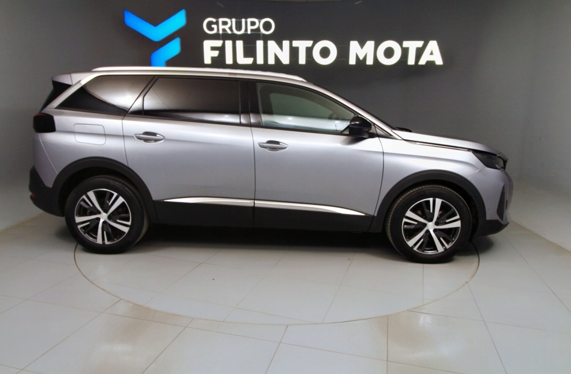 PEUGEOT 5008 1.2 PureTech Allure Pack