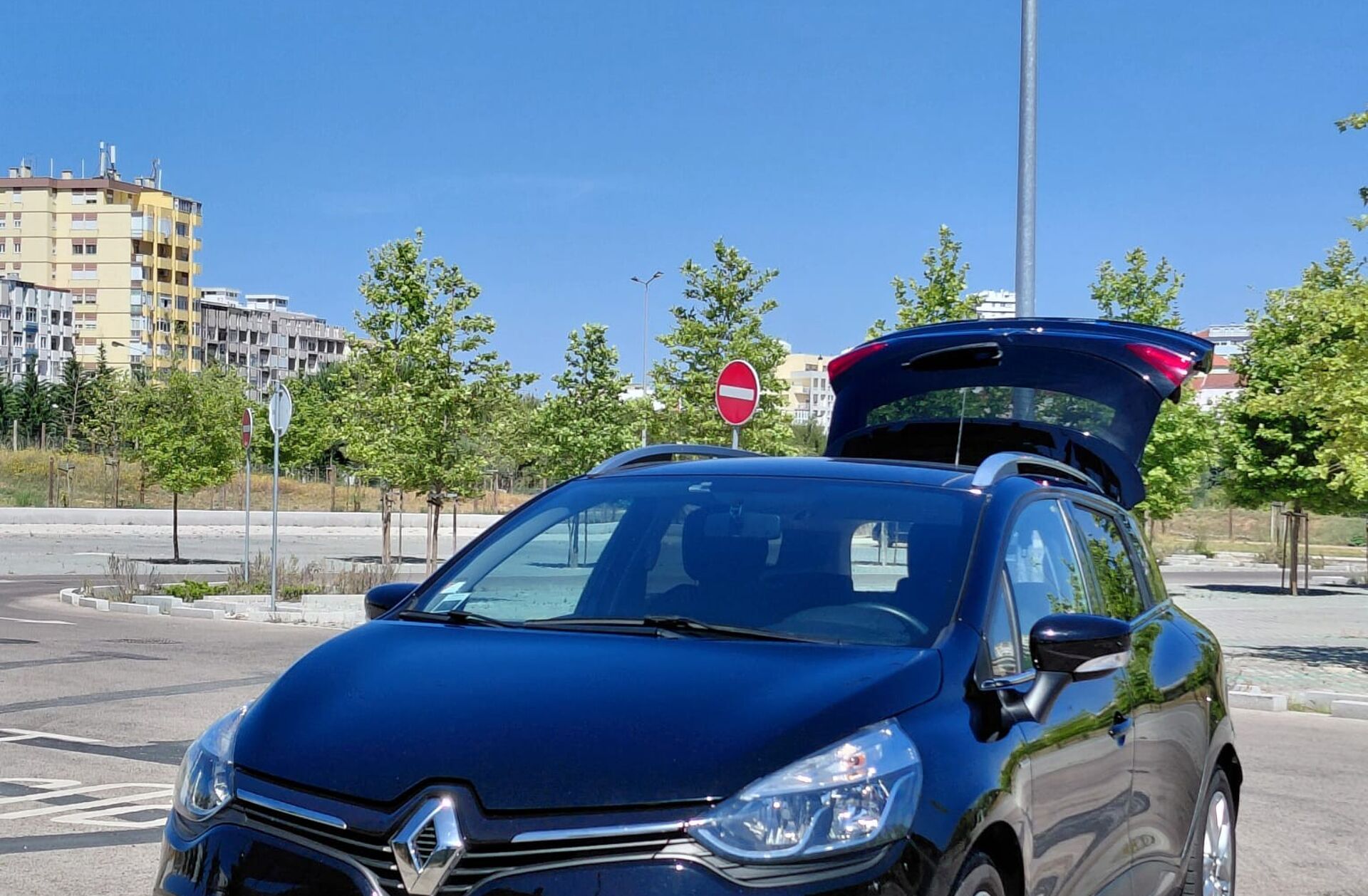 RENAULT Clio 0.9 TCe Limited