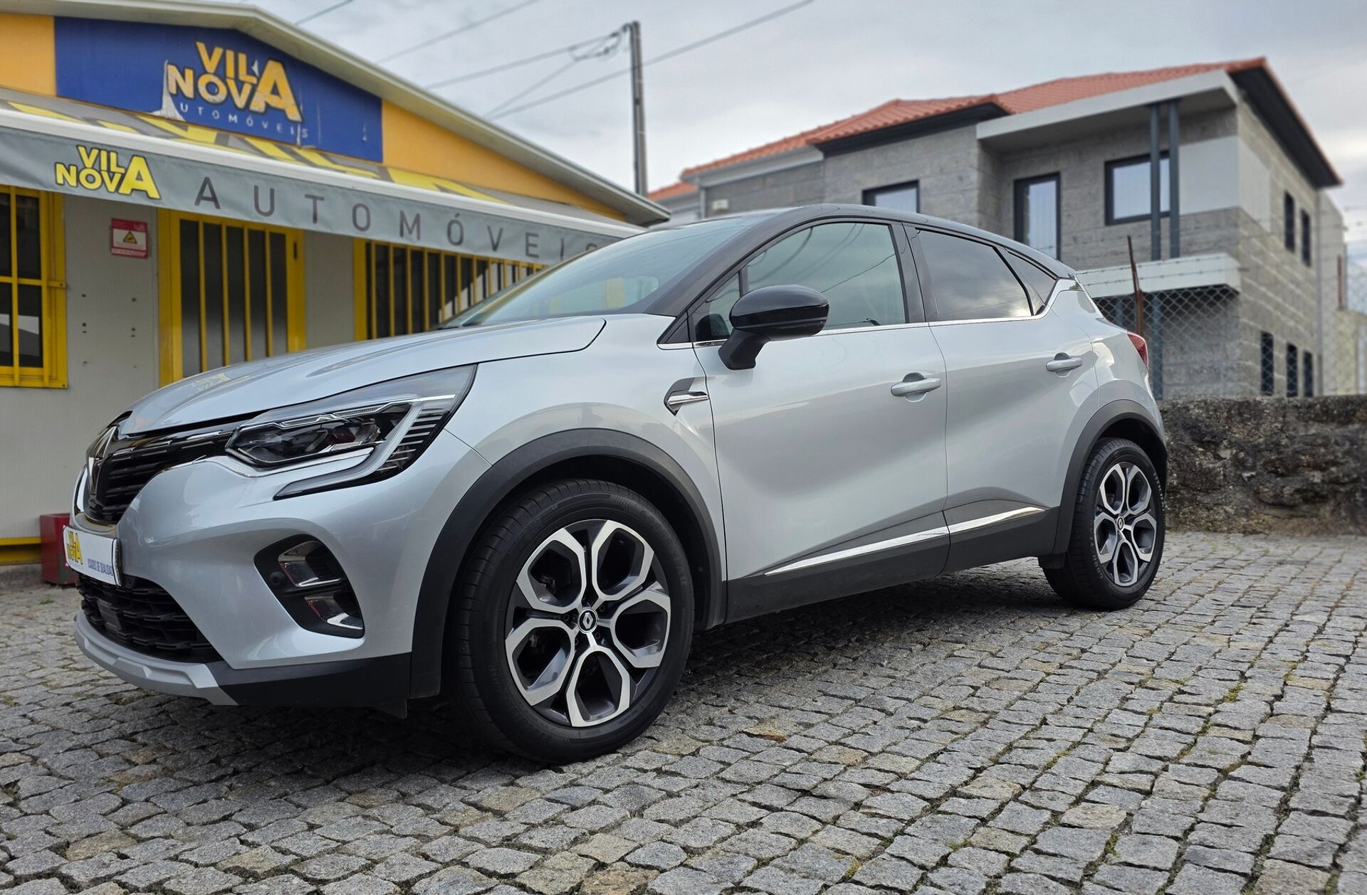 RENAULT Captur 1.0 TCe Techno