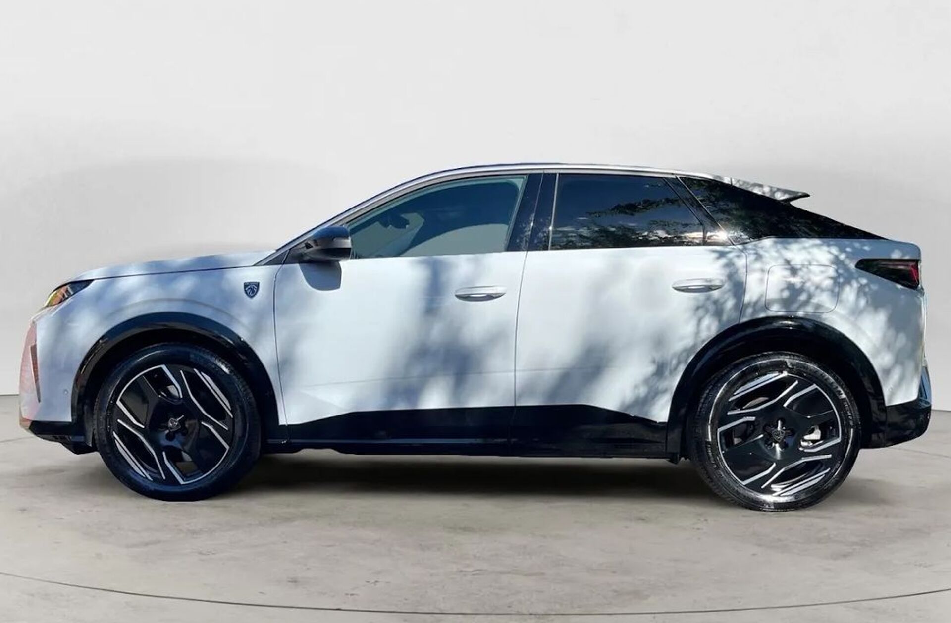 PEUGEOT 3008 e- 73 kWh GT