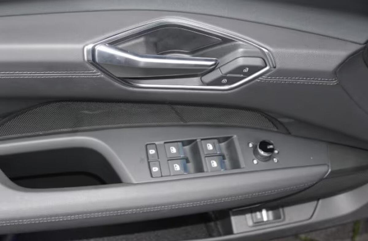 AUDI e-tron GT quattro