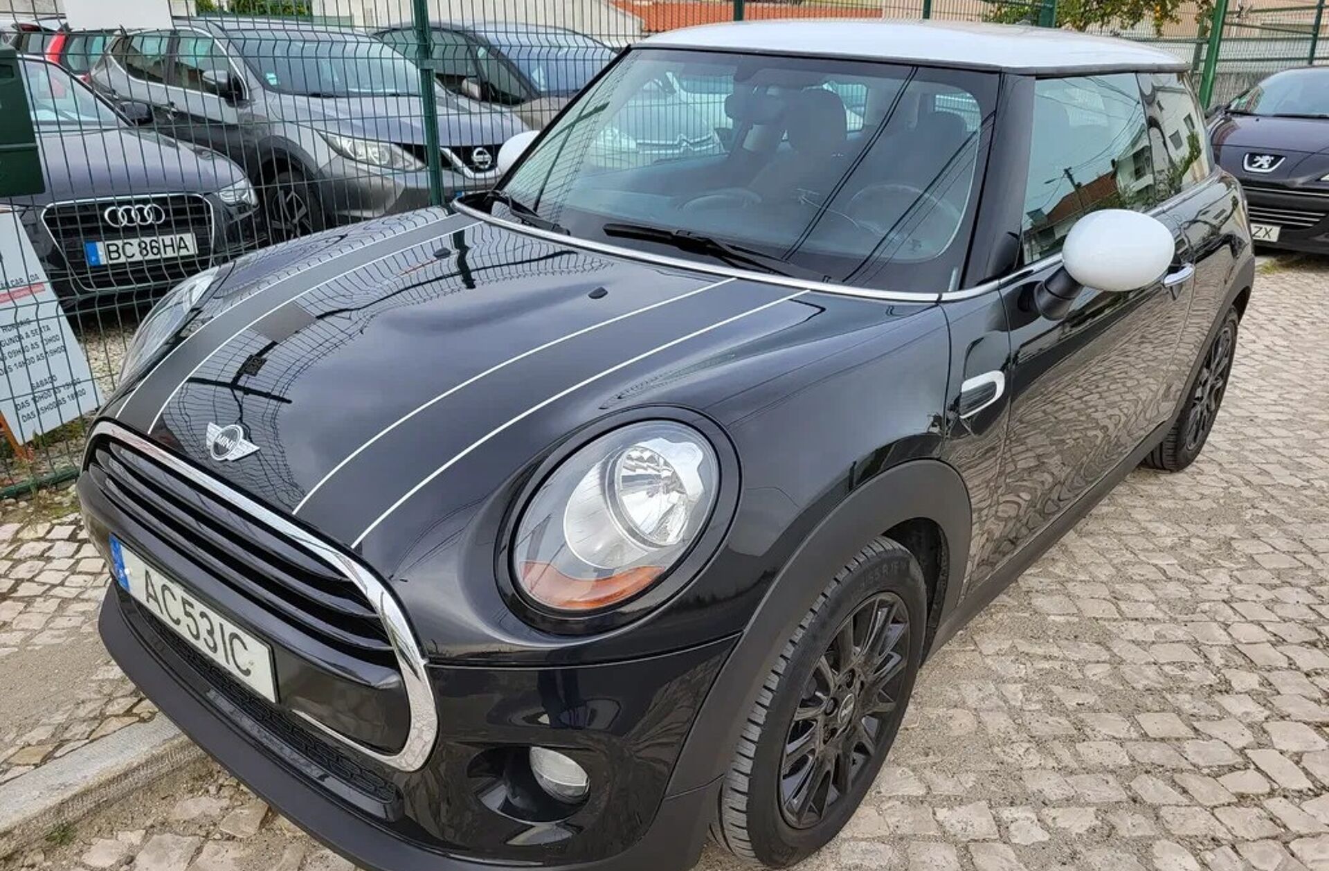 MINI Mini D