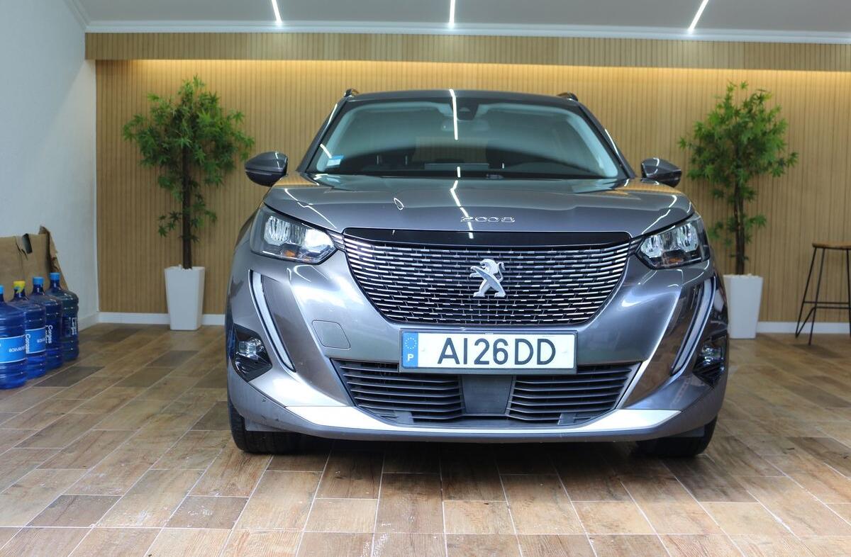 PEUGEOT 2008 1.5 BlueHDi Allure Pack