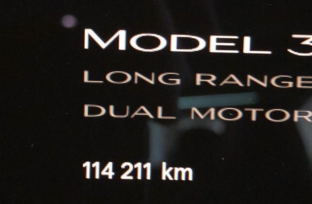 TESLA Model 3 Long-Range Dual Motor AWD