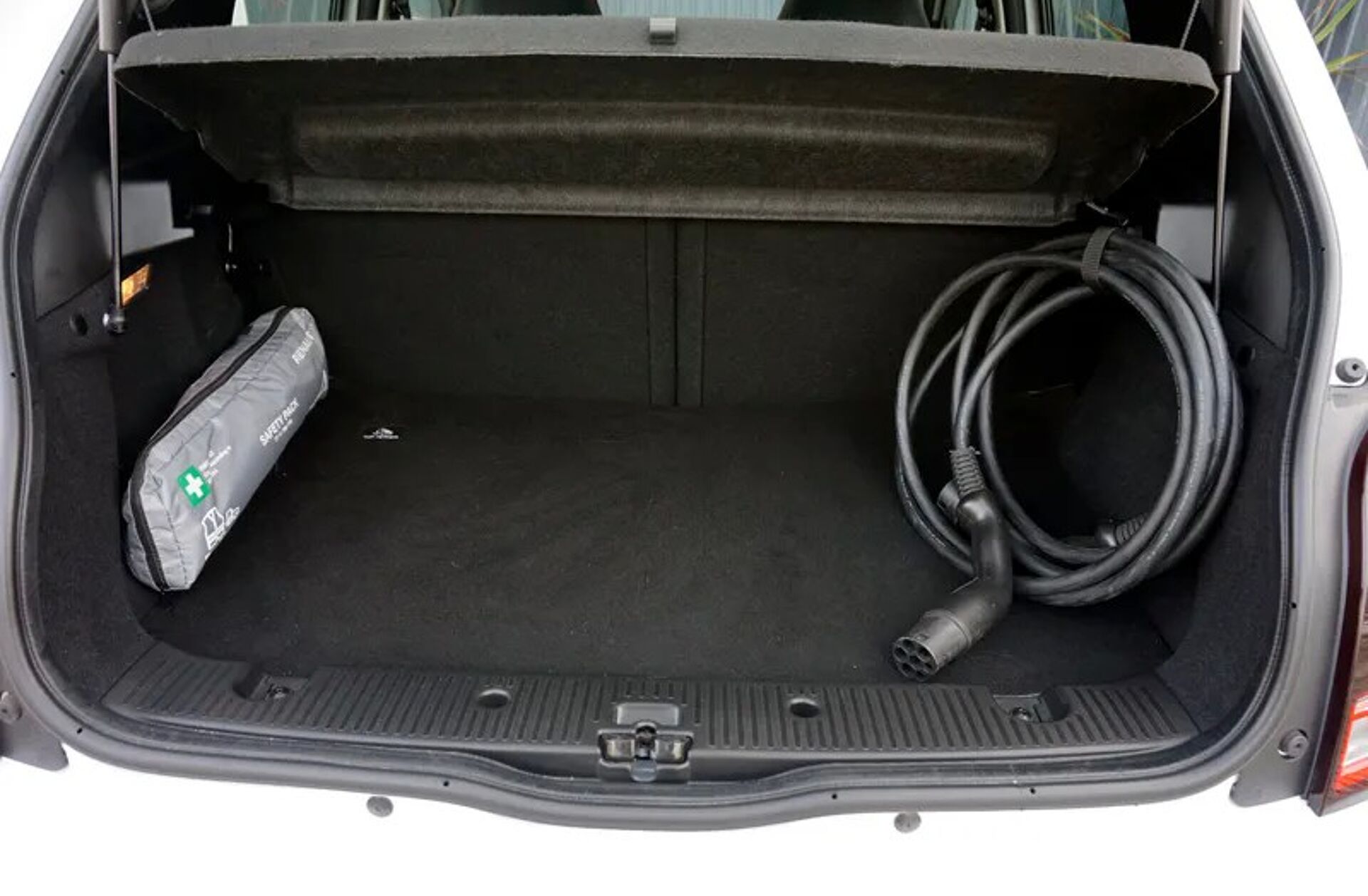 RENAULT Twingo Z.E. 22 Zen