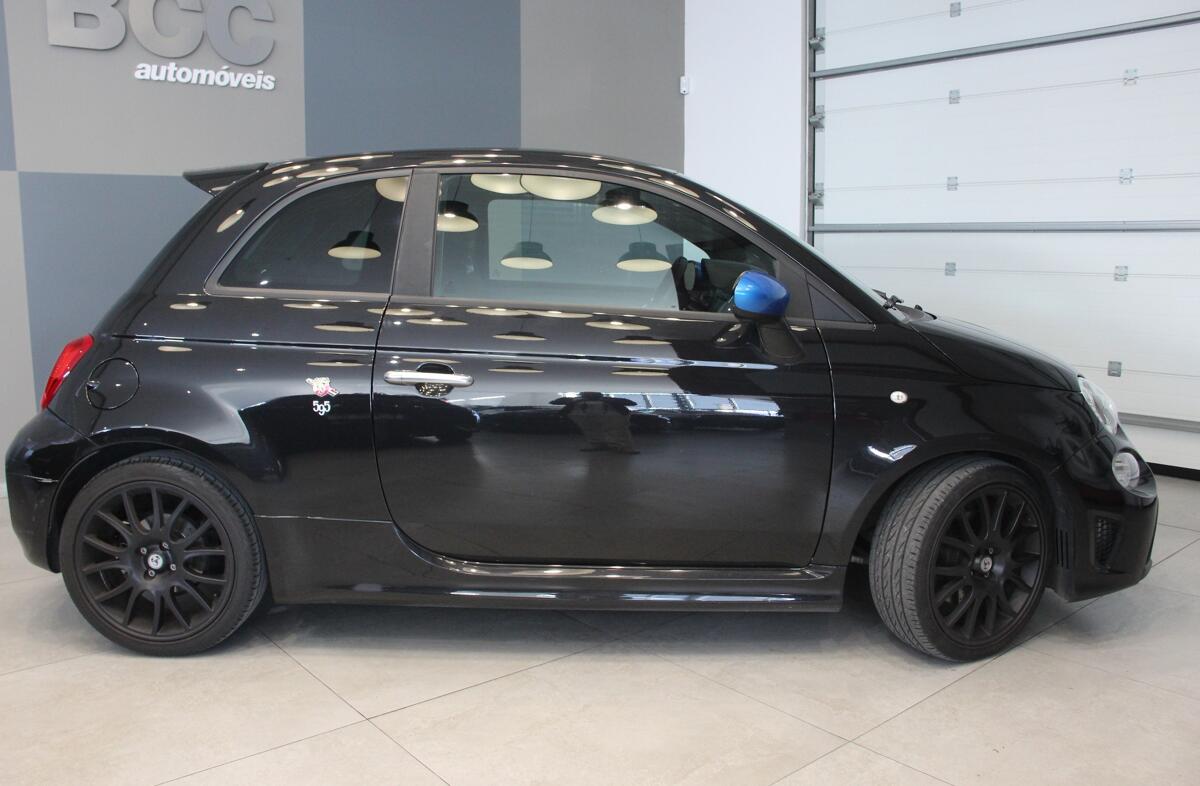 ABARTH 500 595 1.4 T-Jet F595