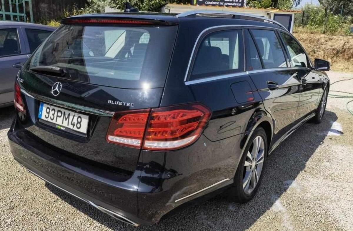 MERCEDES Classe E E 220 BlueTEC Auto