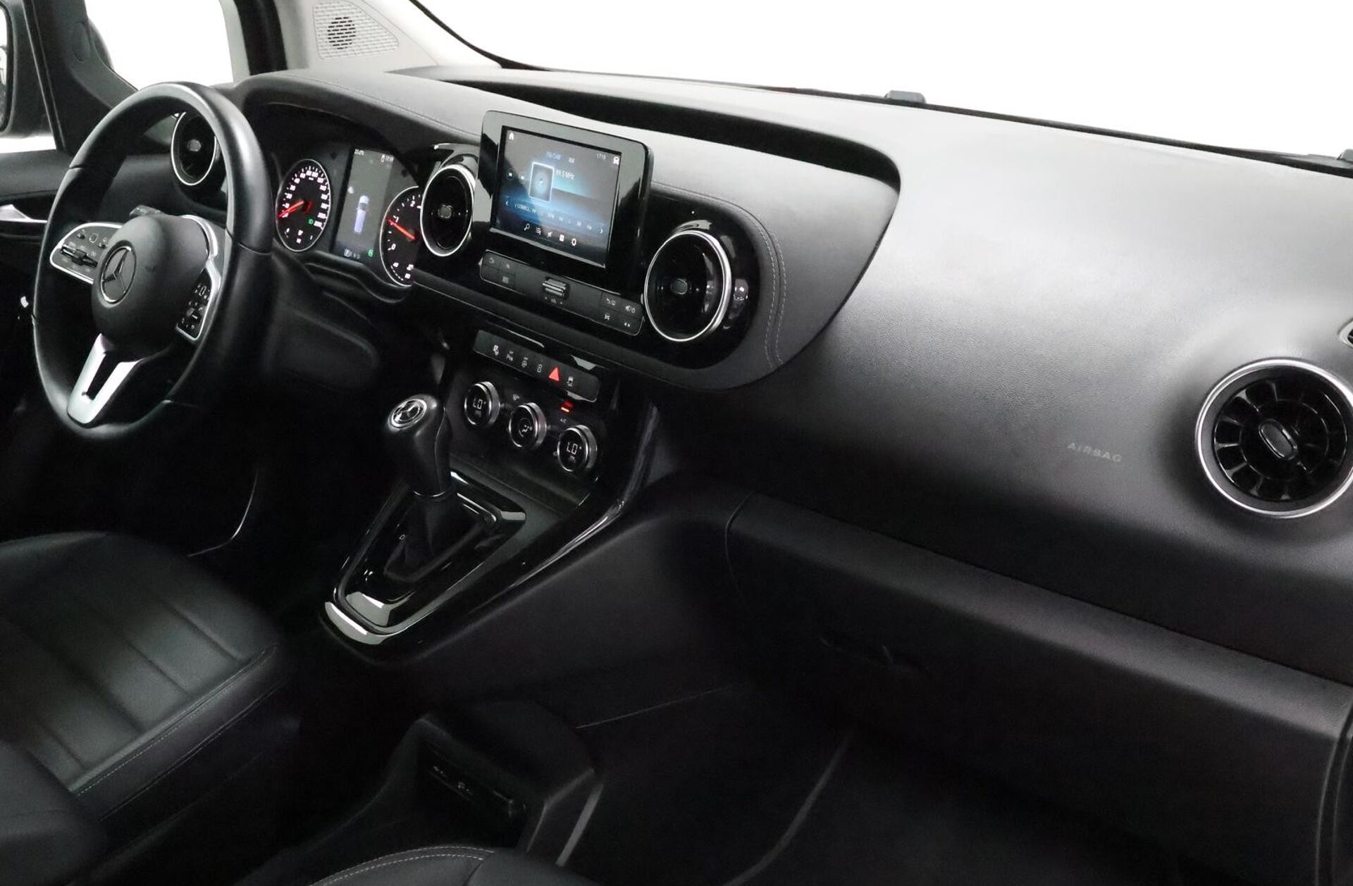 MERCEDES Classe CLA CLA 180 d Style Aut.