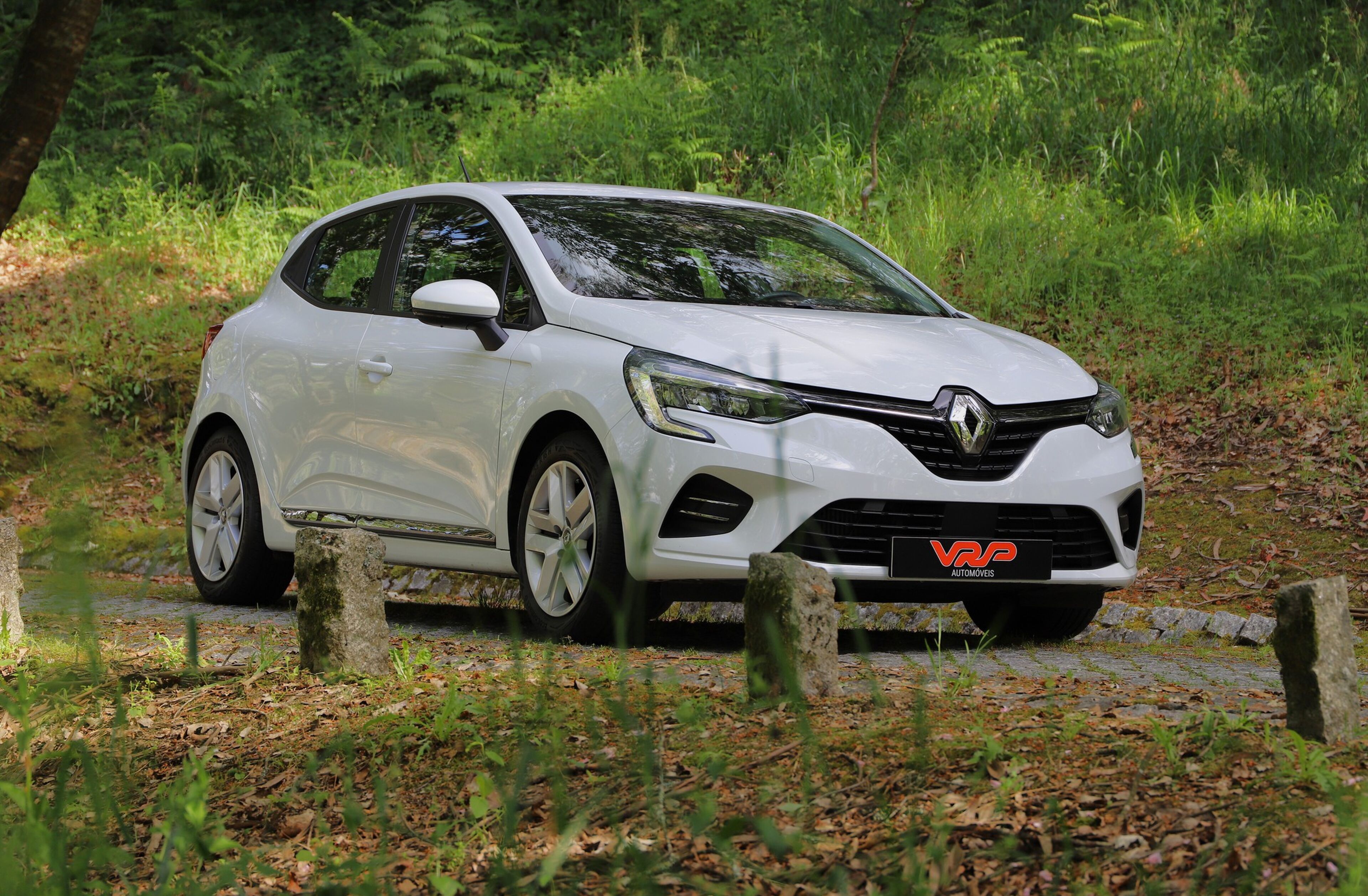 RENAULT Clio 1.0 TCe Intens