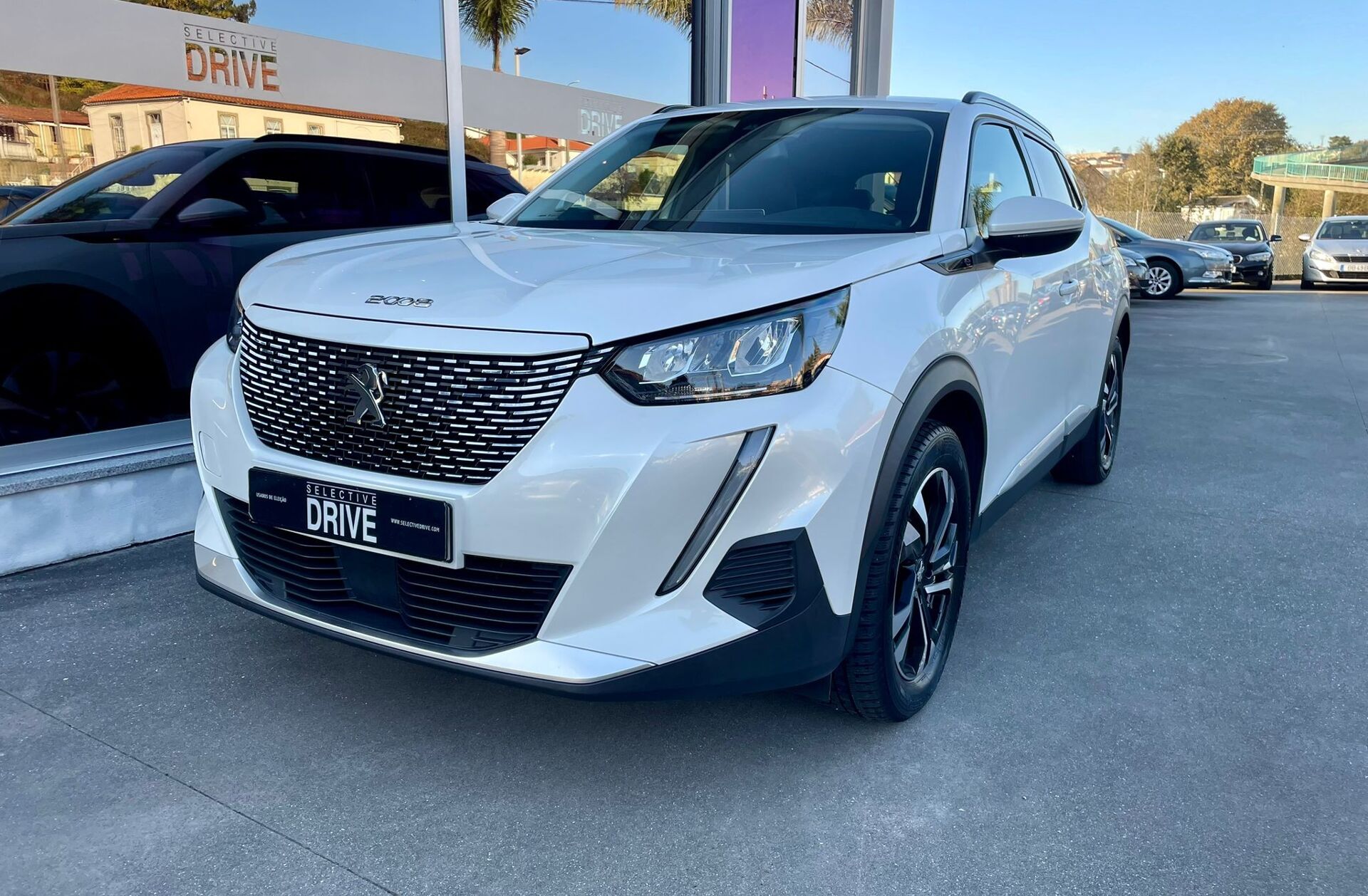 PEUGEOT 2008 e- 50 kWh GT