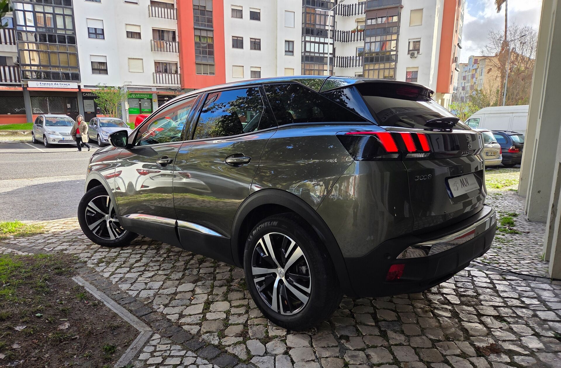 PEUGEOT 3008 1.2 PureTech Allure EAT8