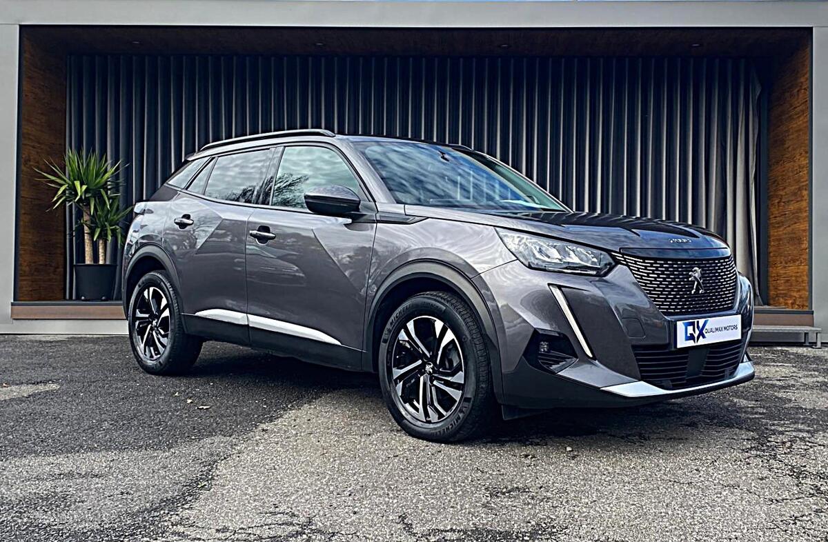 PEUGEOT 2008 1.2 PureTech Allure EAT8