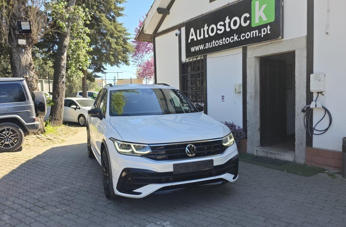 VOLKSWAGEN Tiguan 1.4 TSI eHybrid R-Line DSG