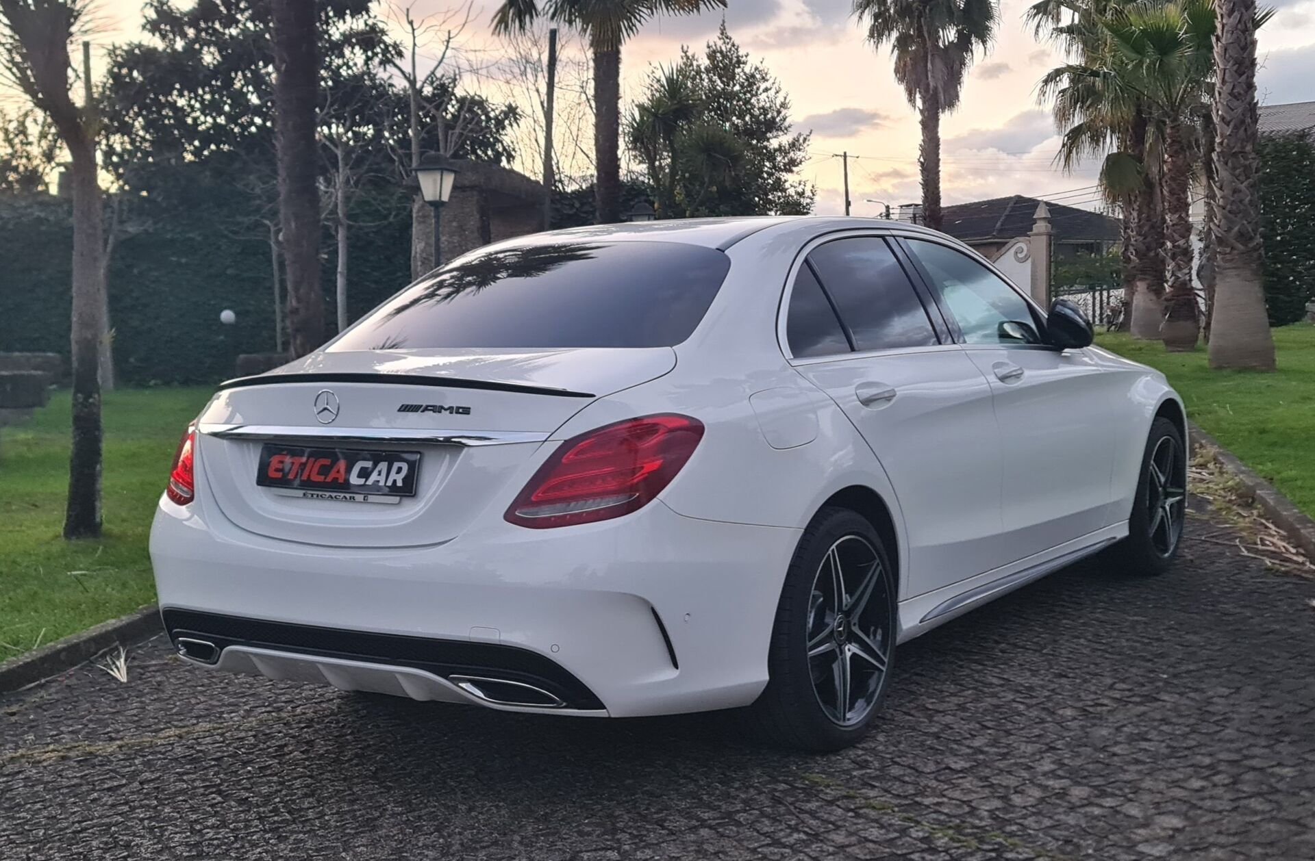 MERCEDES Classe C C 220 d AMG Line Aut.
