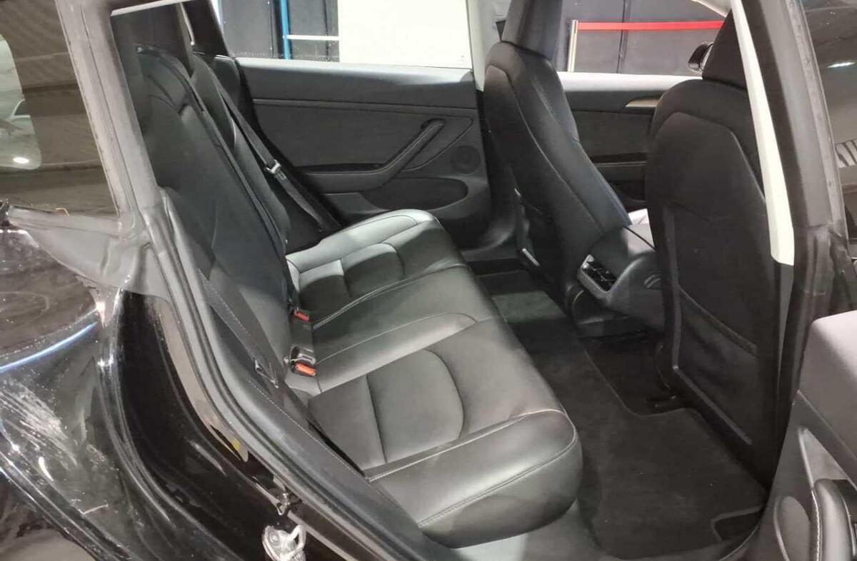 TESLA Model 3 Long Range Tração Integral