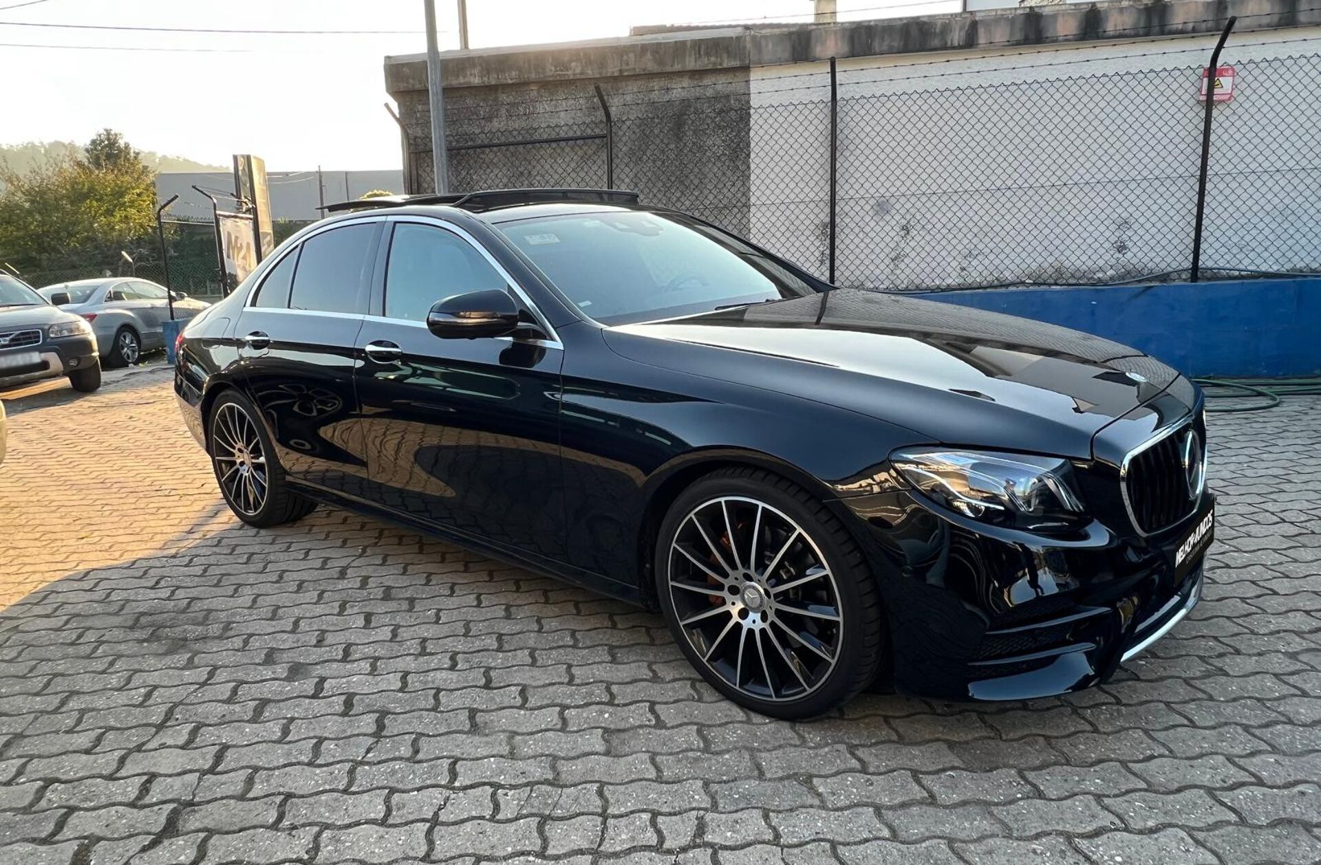 MERCEDES Classe E E 220 d AMG