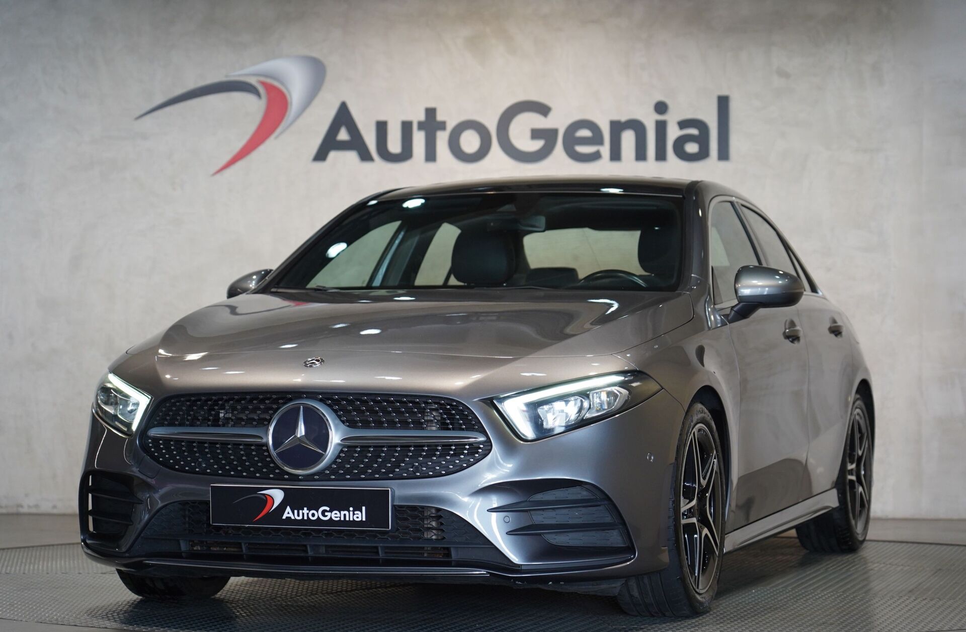 MERCEDES Classe A A 180 d AMG Line Aut.