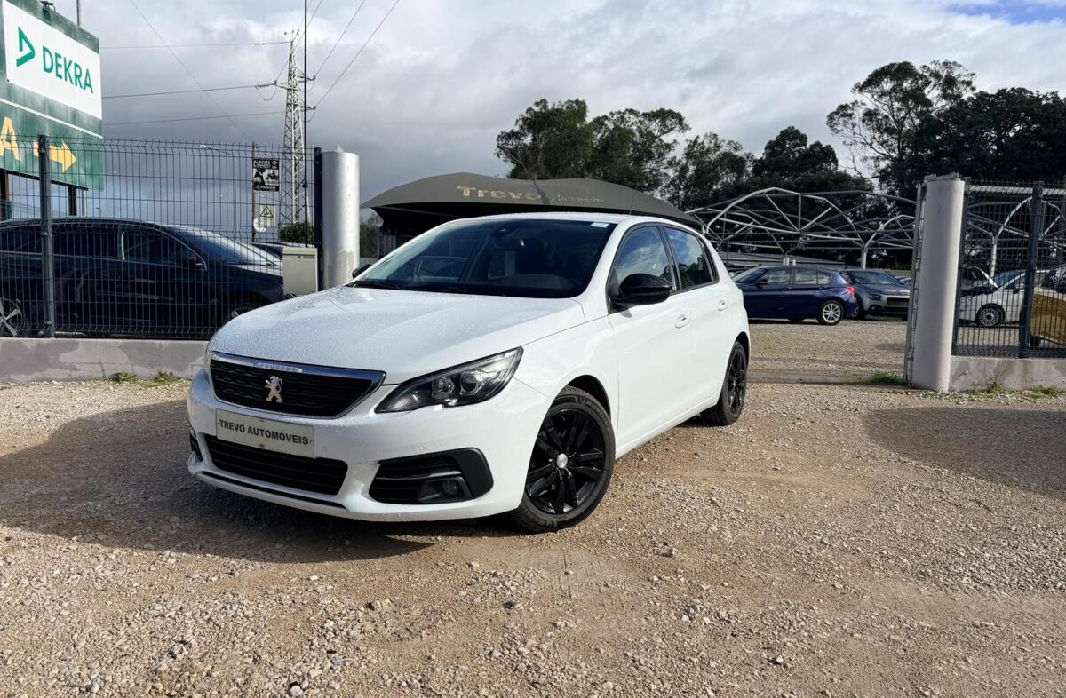 PEUGEOT 308 1.5 BlueHDi Allure EAT8