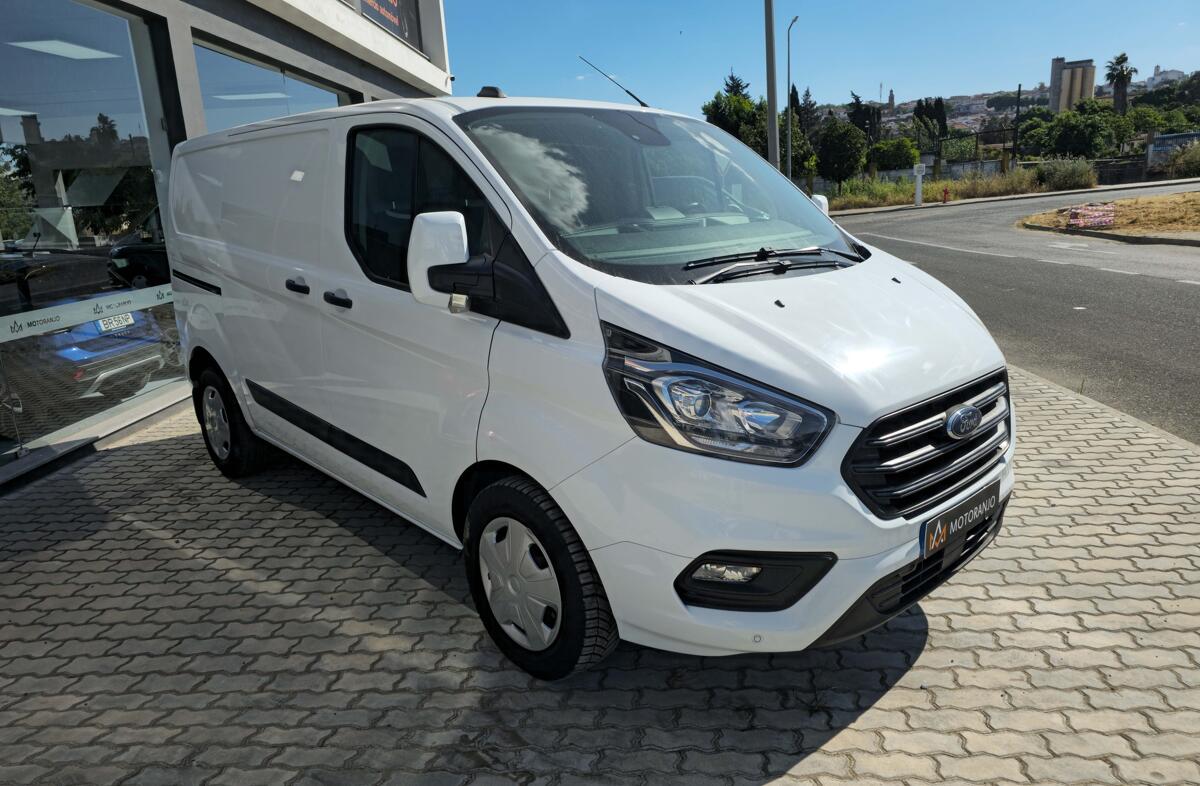 FORD Transit 320L1 2.0 H1-T.B.Tr.Aut.