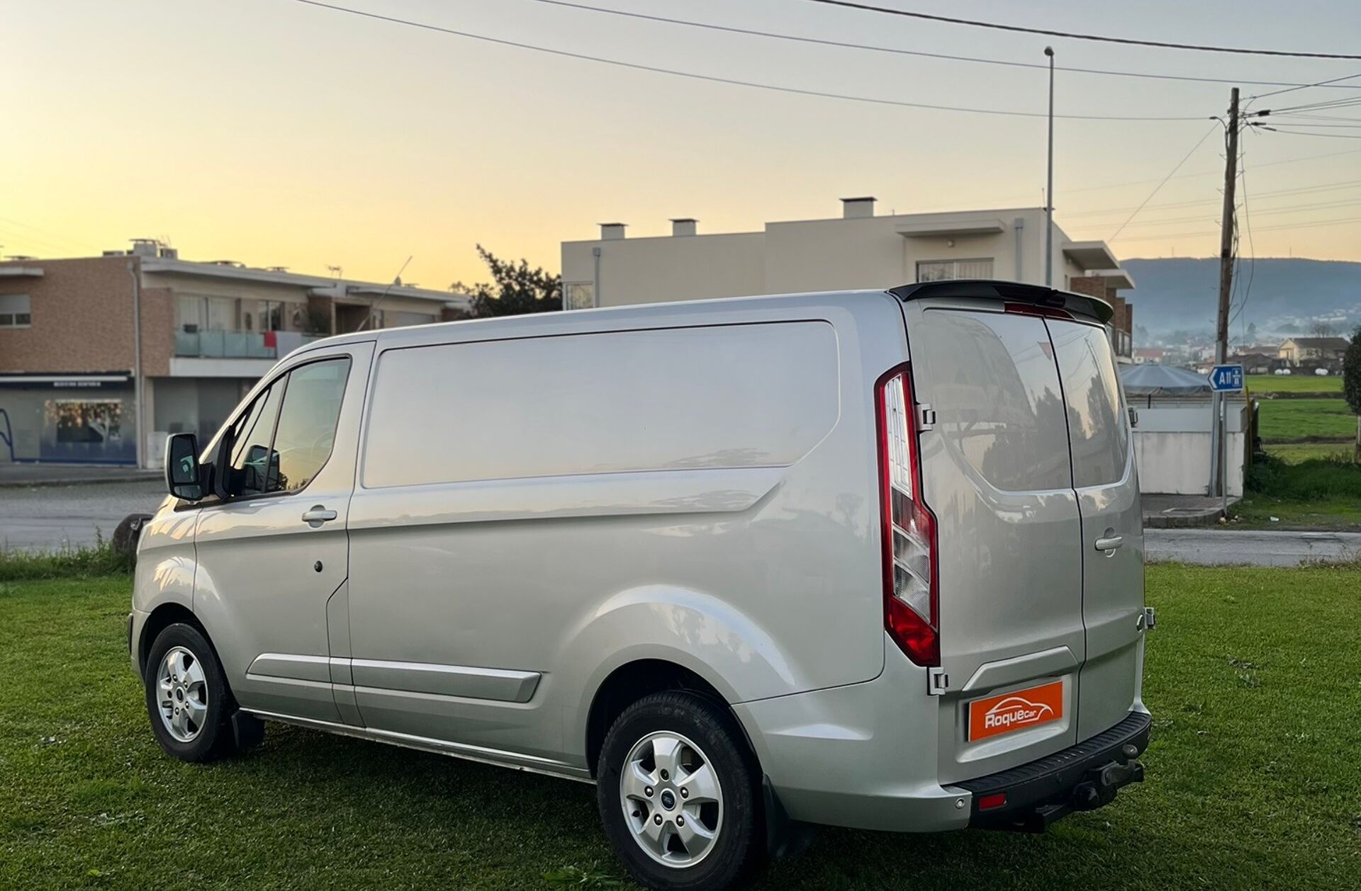 FORD Transit 350 L4 2.0 TDCi H3 Trend
