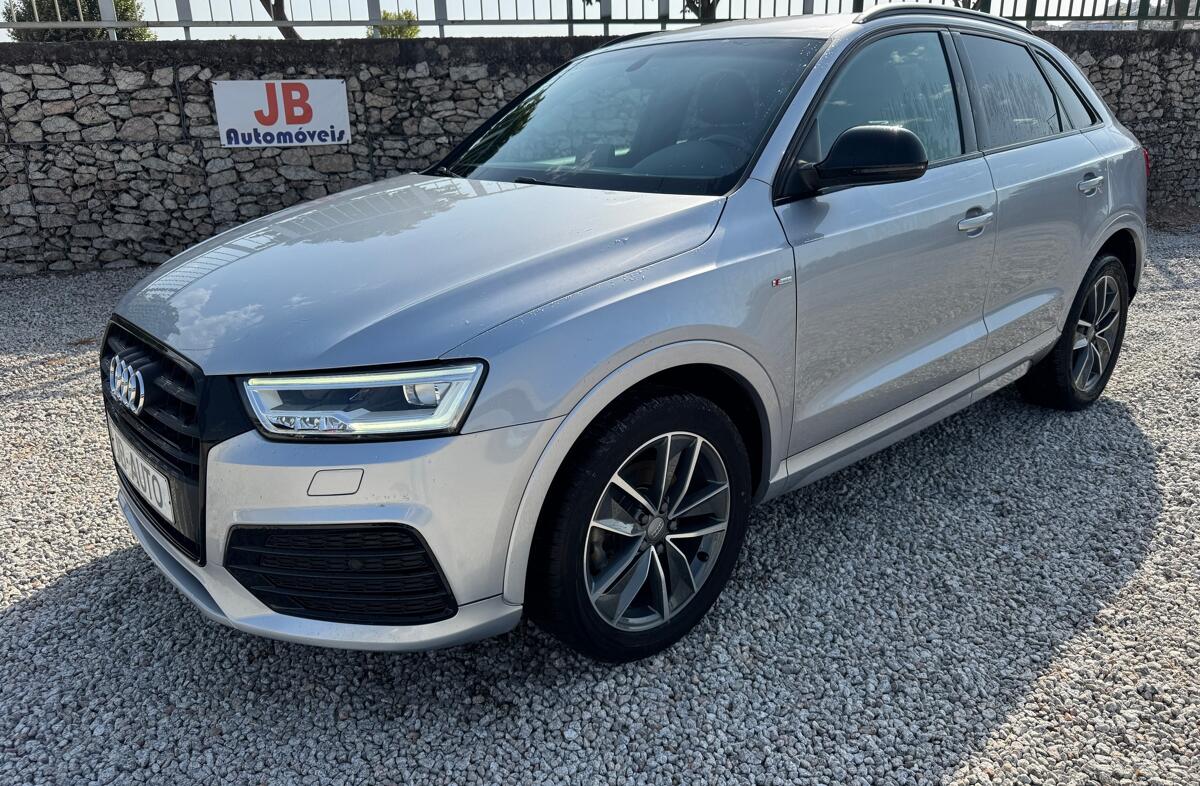 AUDI Q3 2.0 TDI S-line