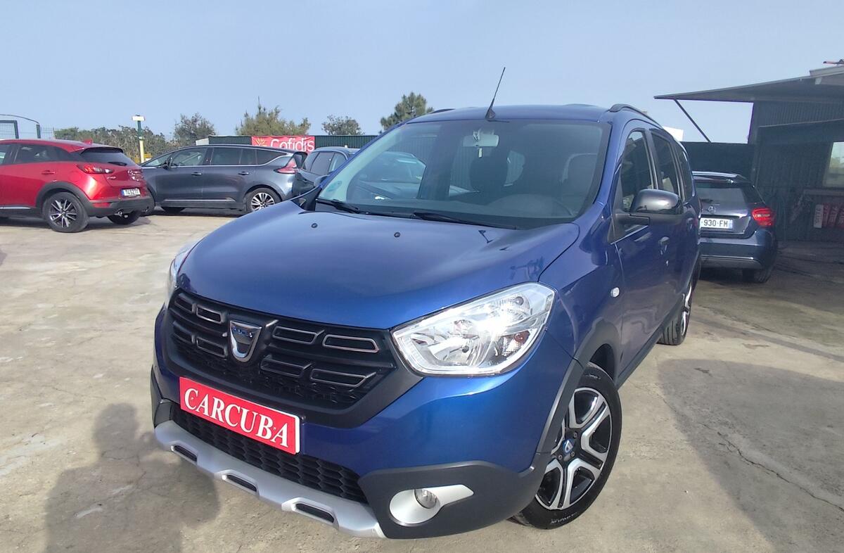 DACIA Lodgy 1.5 Blue dCi Stepway 7L