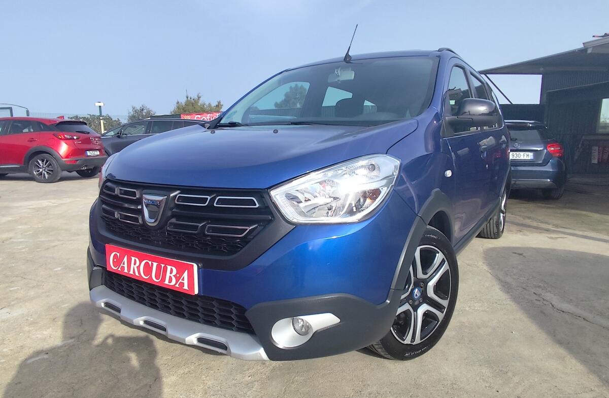 DACIA Lodgy 1.5 Blue dCi Stepway 7L