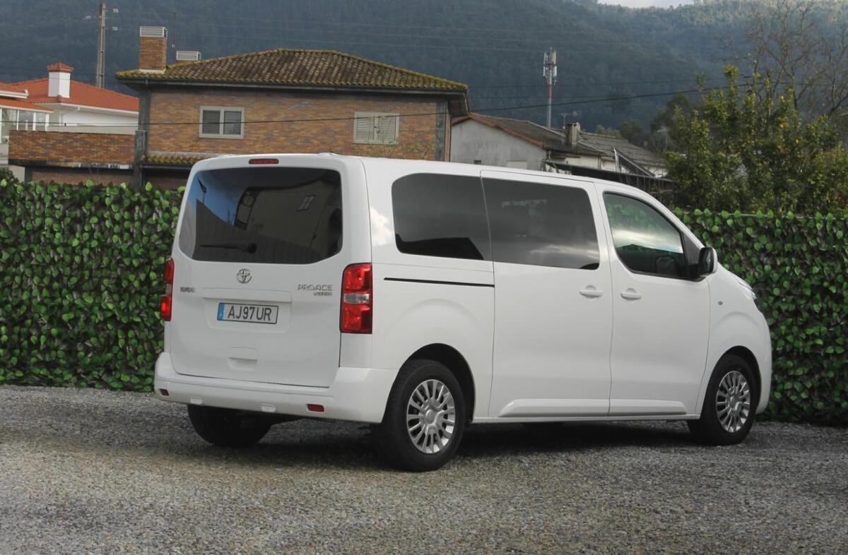 TOYOTA Proace Verso Proace 1.5 D-4D L1 1.0T Comfort 9L