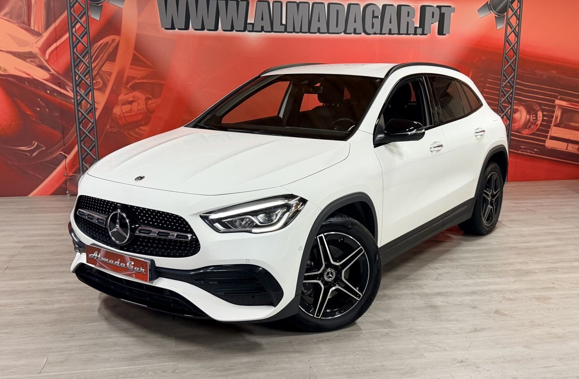 MERCEDES Classe GLA GLA 250 e AMG Line