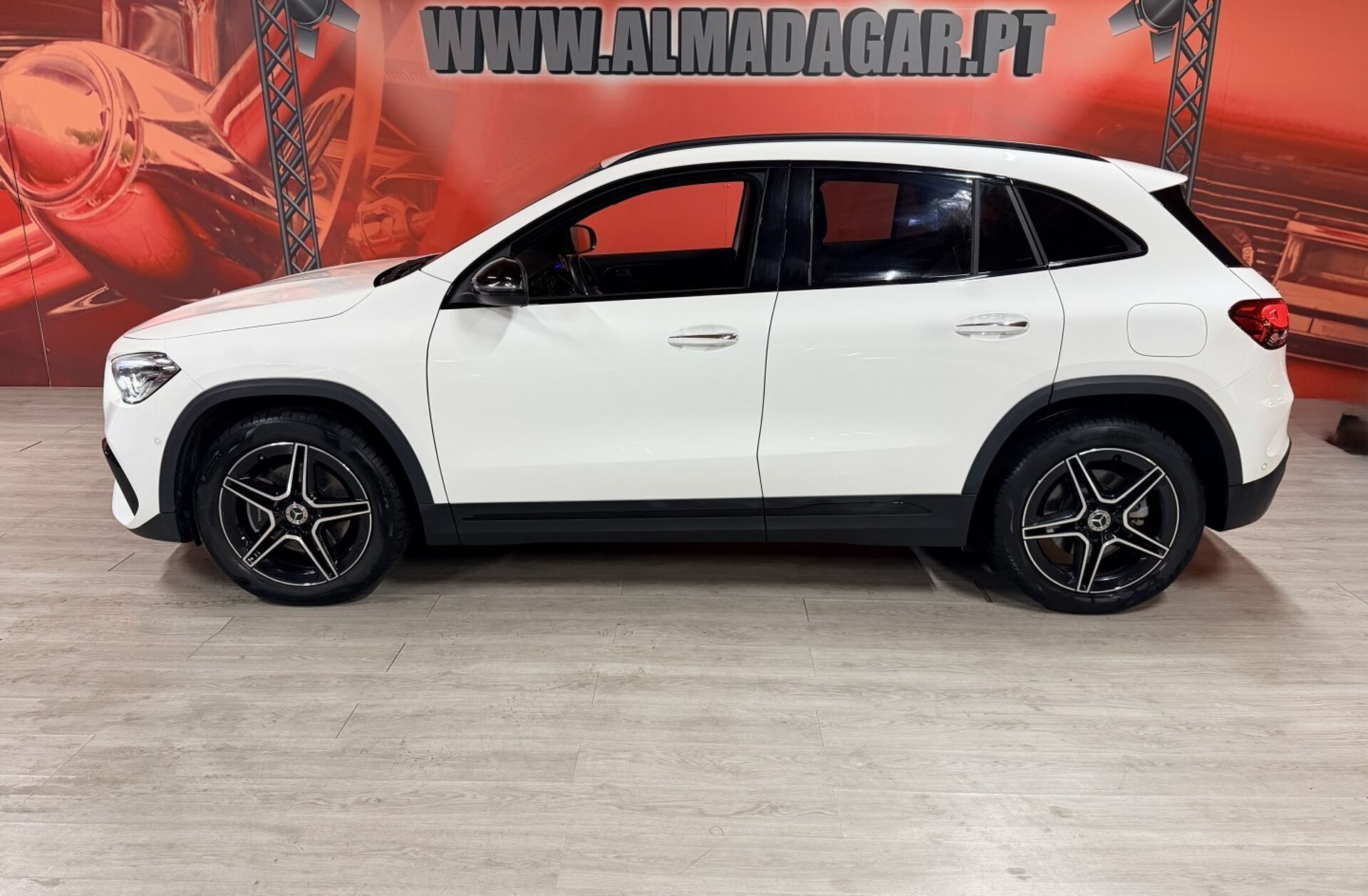MERCEDES Classe GLA GLA 250 e AMG Line