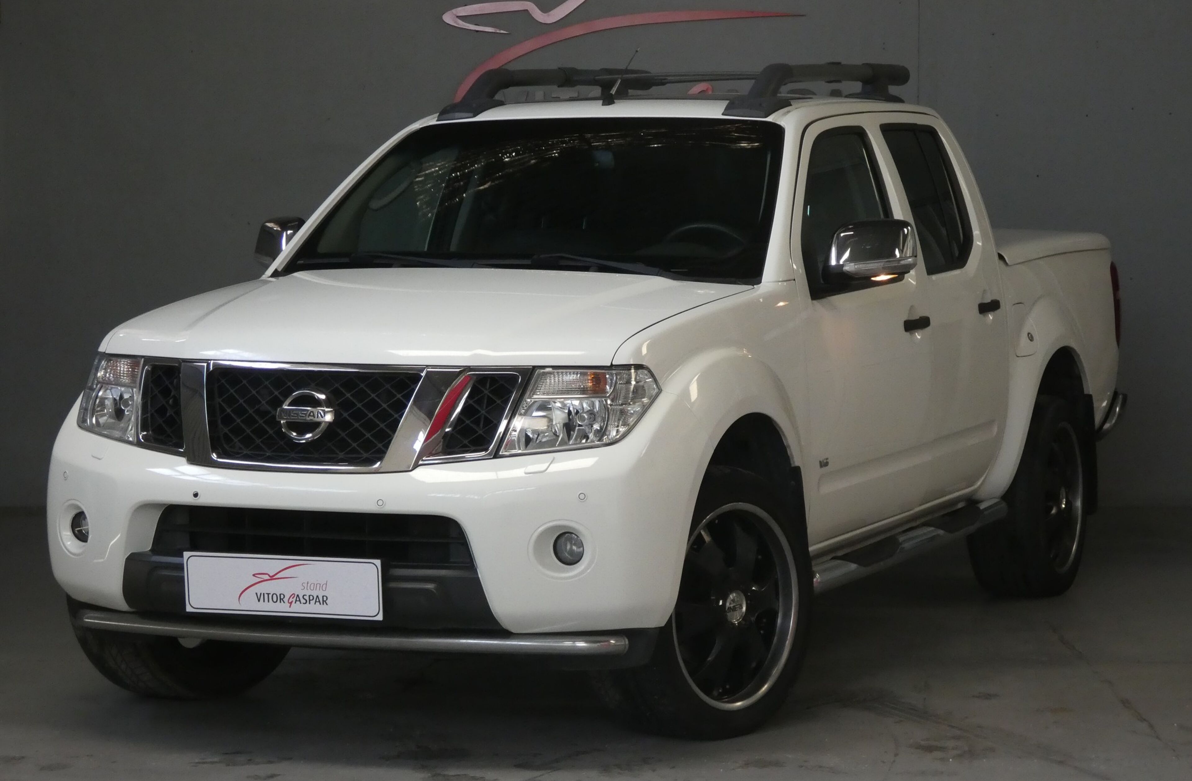 NISSAN Navara 3.0 dCi V6 CD LE Hi-T.+P.Pr.AT 4WD