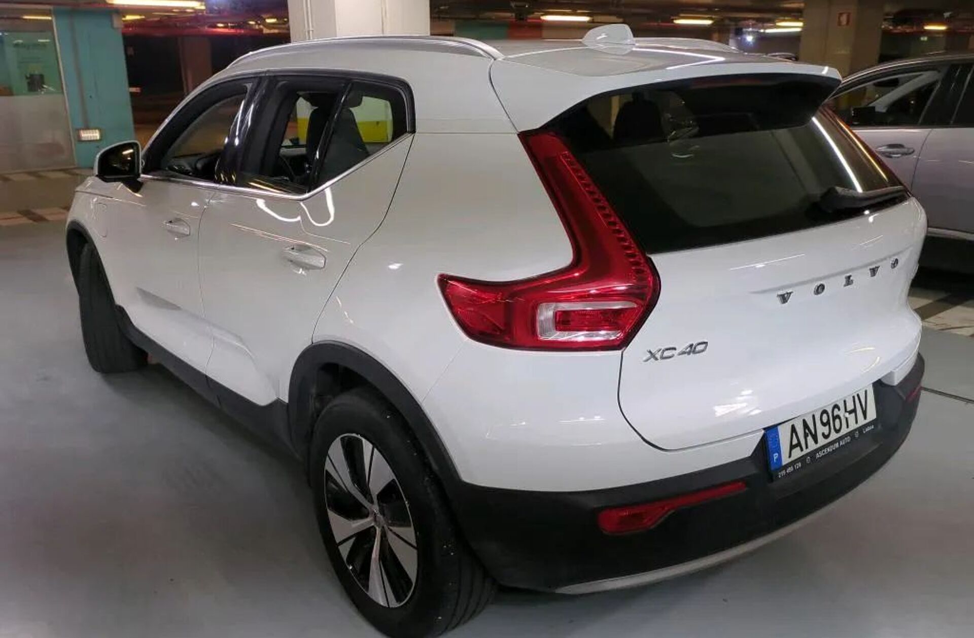 VOLVO XC40 1.5 T4 PHEV Inscription Expression