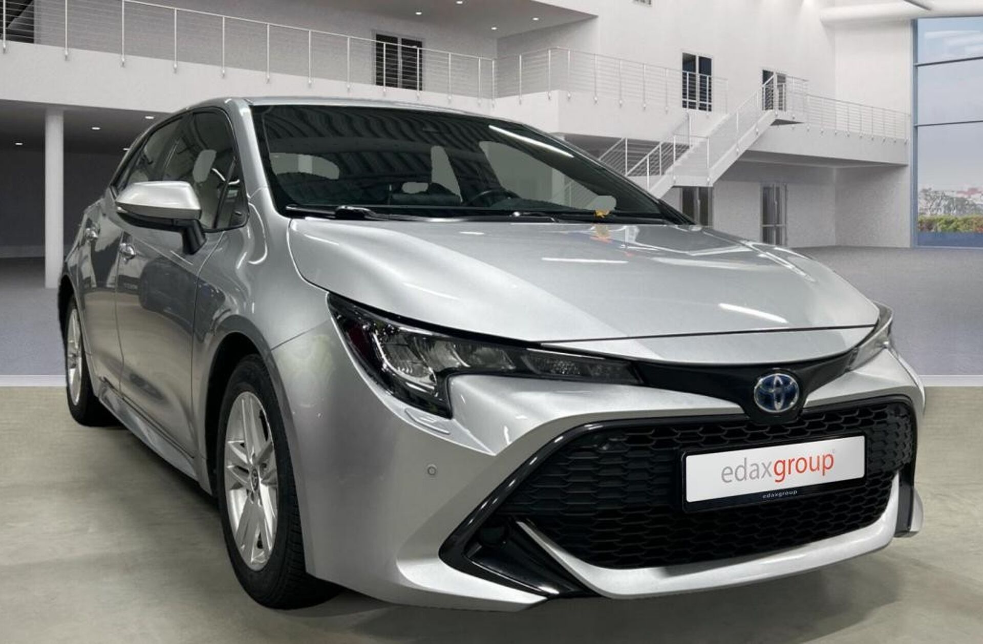 TOYOTA Corolla 1.8 Hybrid Active