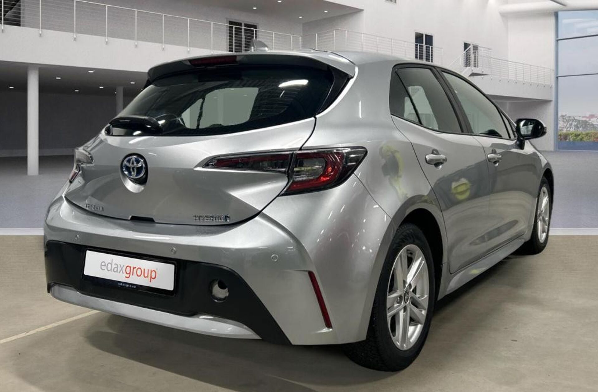 TOYOTA Corolla 1.8 Hybrid Active