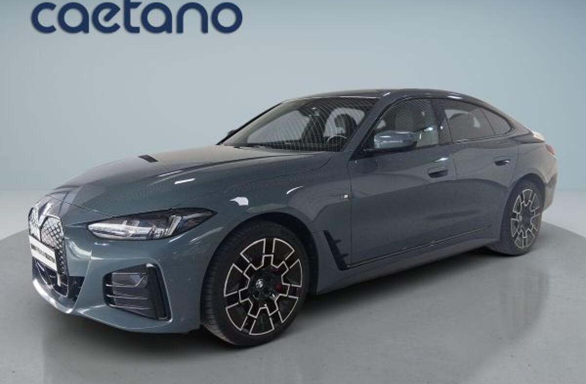 BMW i4 eDrive35 Pack Desportivo M