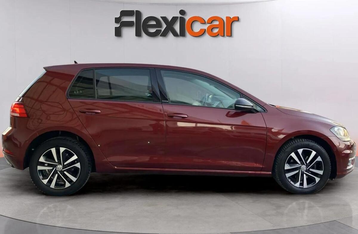 VOLKSWAGEN Golf V.1.0 TSI Confortline