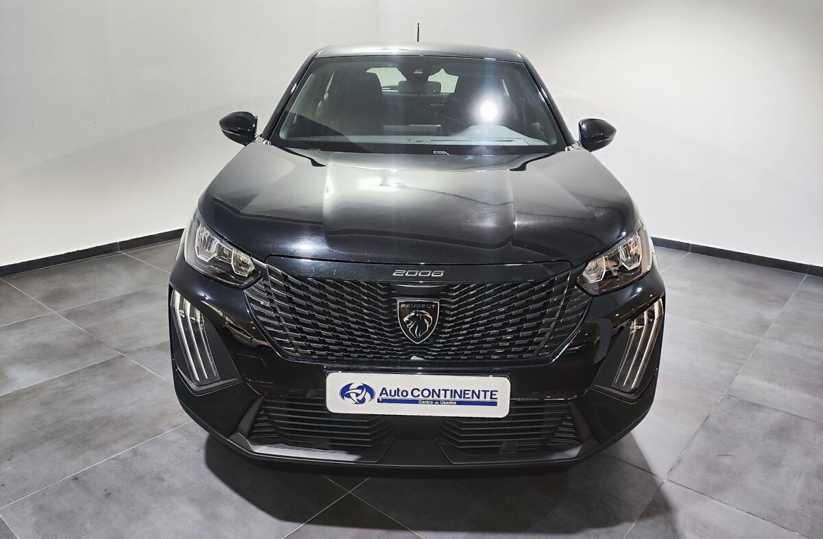 PEUGEOT 2008 1.2 PureTech Style