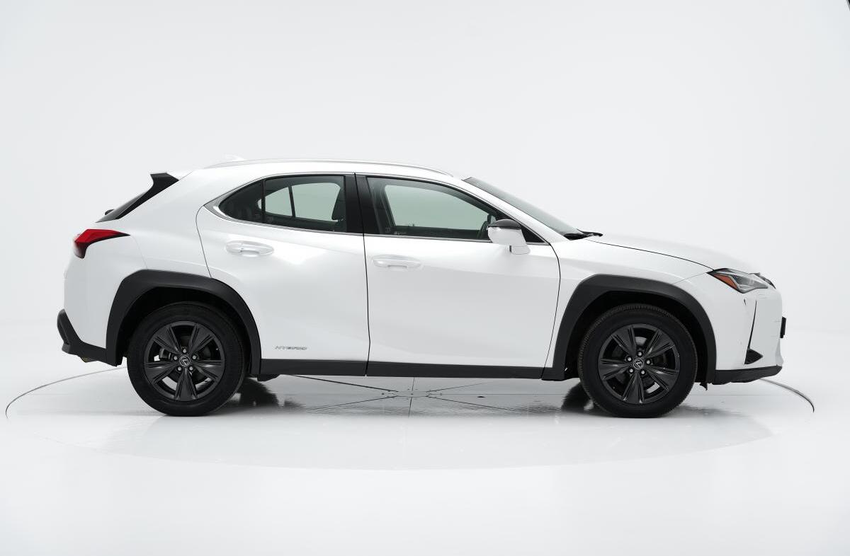 LEXUS UX 250h Business